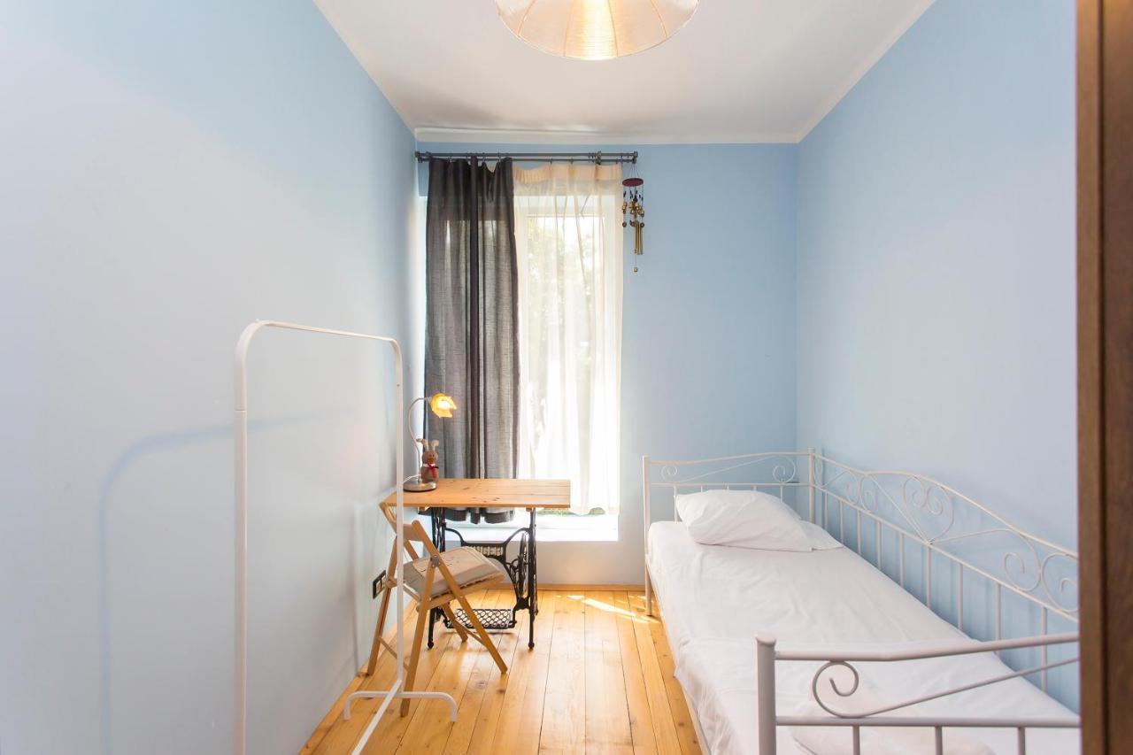 Colorful 2Bdr Apartment In The City Center София Екстериор снимка